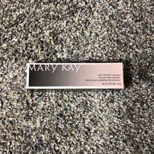 Lash Intensity Mascara